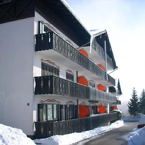  Apartment Hani